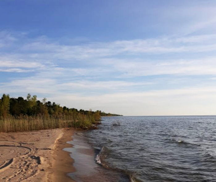Pines on the Lake (Bero Beach Motel) - Web Listing (newer photo)